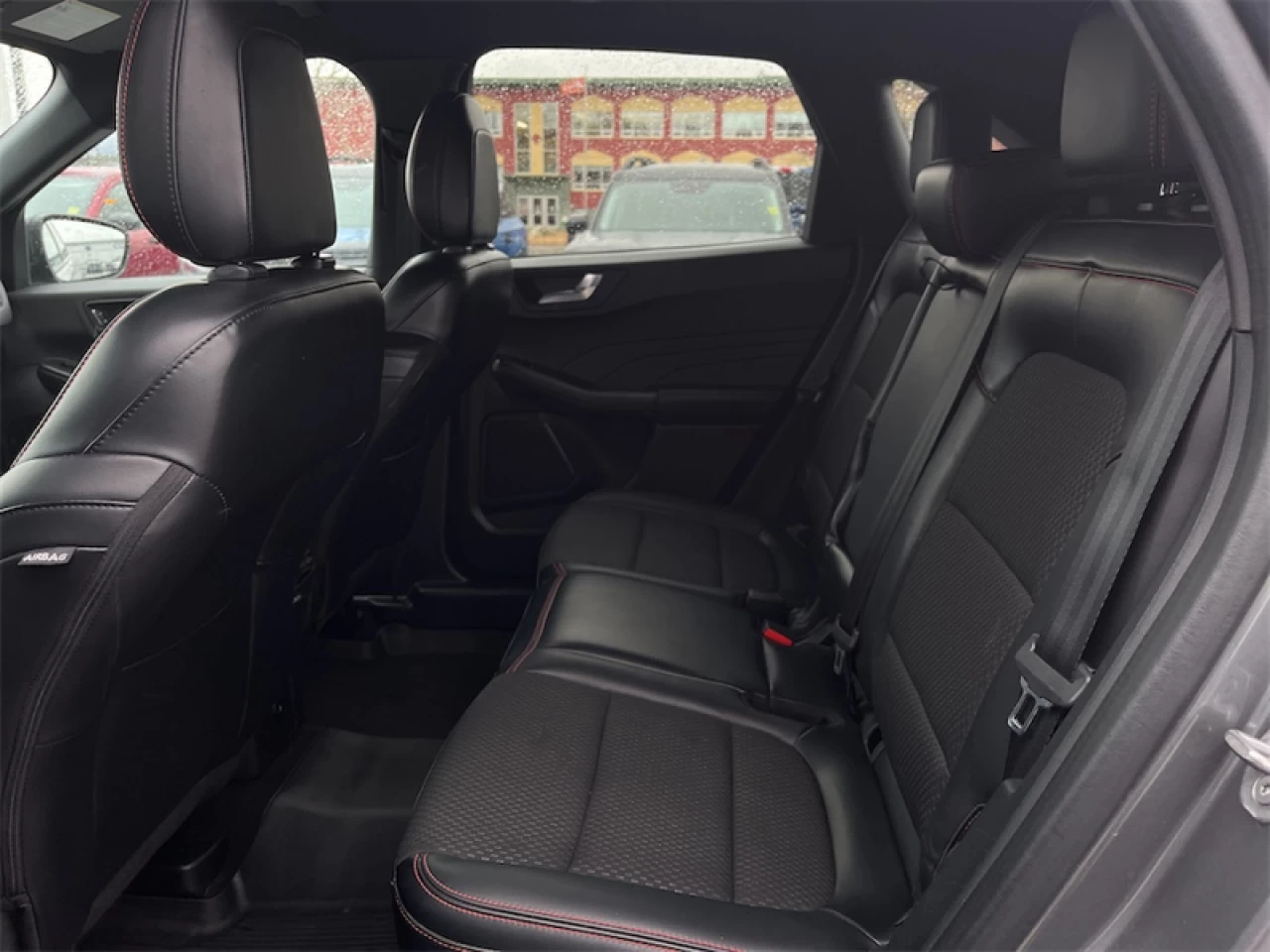 2023 Ford Escape ST-Line AWD Image principale
