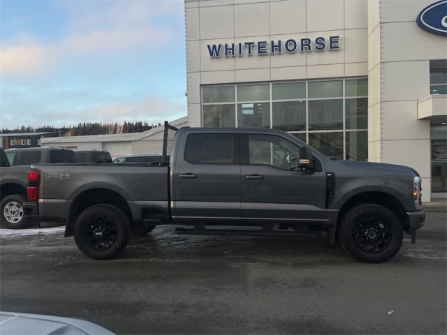 Ford F-350 XLT 2024