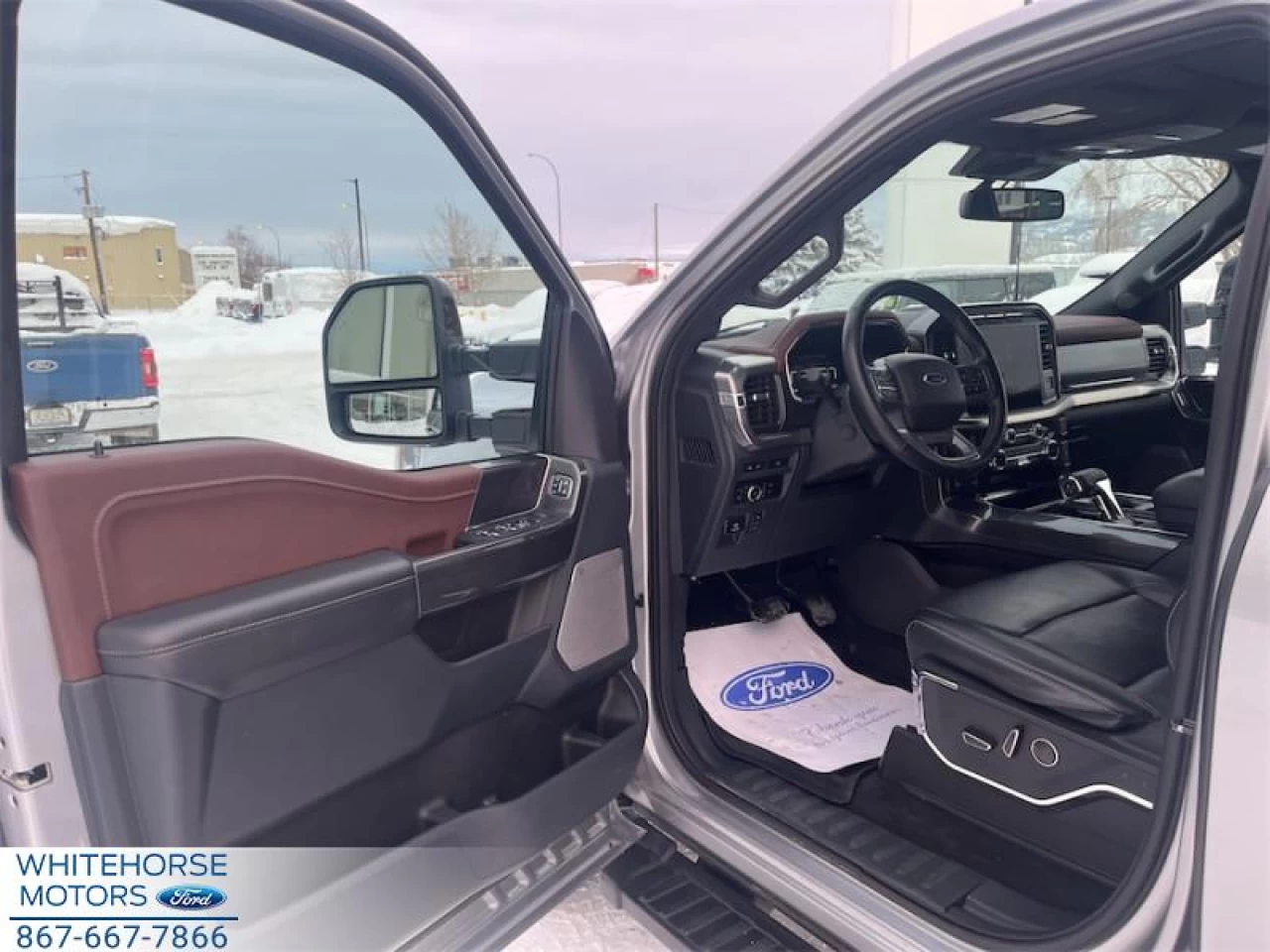 2023 Ford F-150 Lariat Main Image