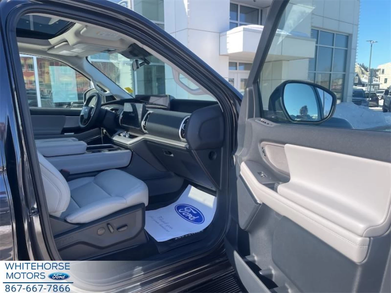 2026 Ford Expedition Max Active Main Image