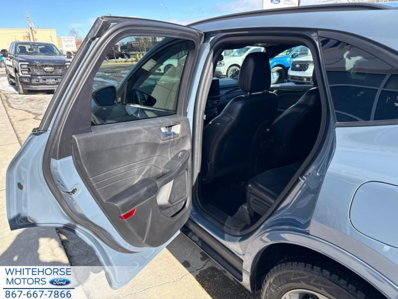 2023 Ford Escape ST-Line AWD Image principale