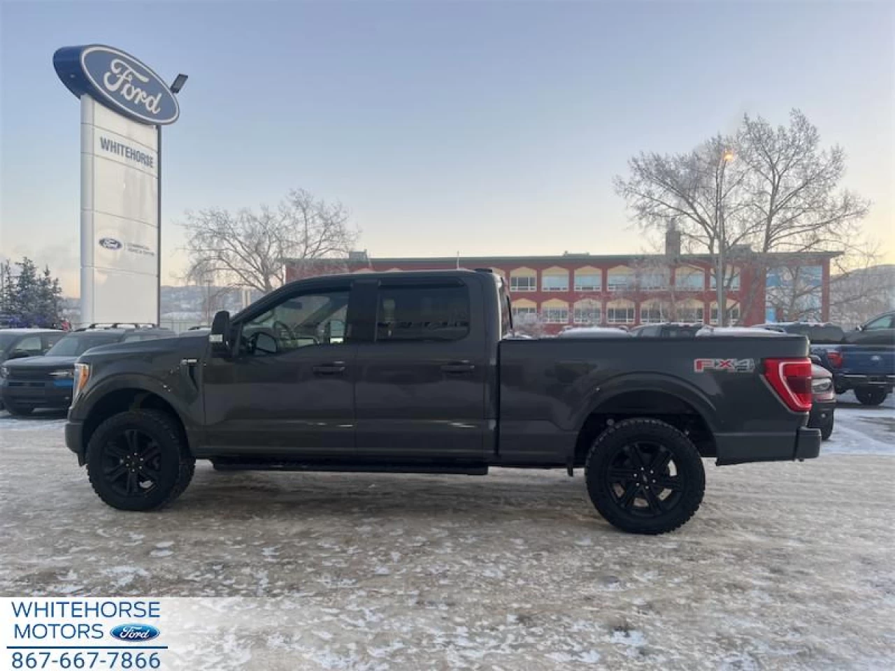 2021 Ford F-150 XLT Main Image