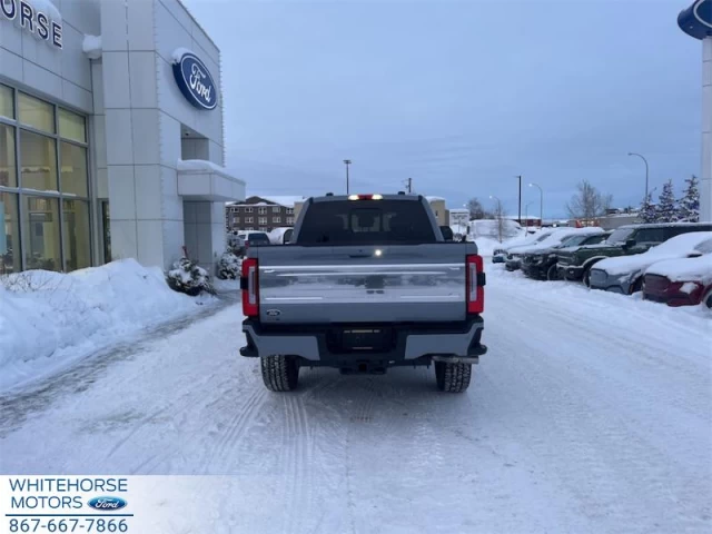 Ford F-350 Platinum 2025