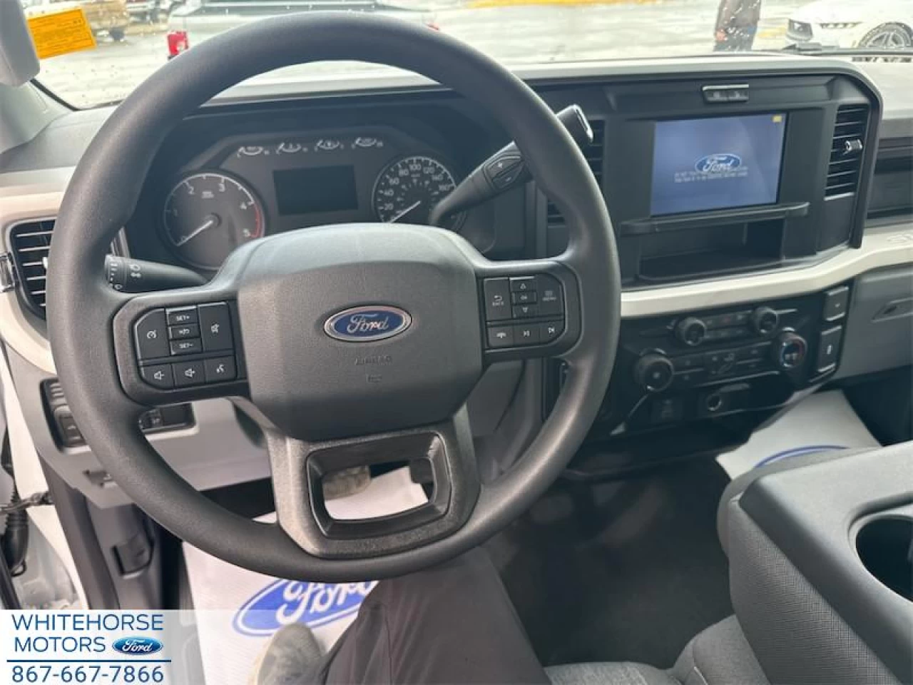 2025 Ford F-350 Super Duty XL Main Image