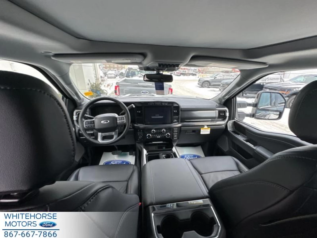2024 Ford F-350 Super Duty Lariat Main Image