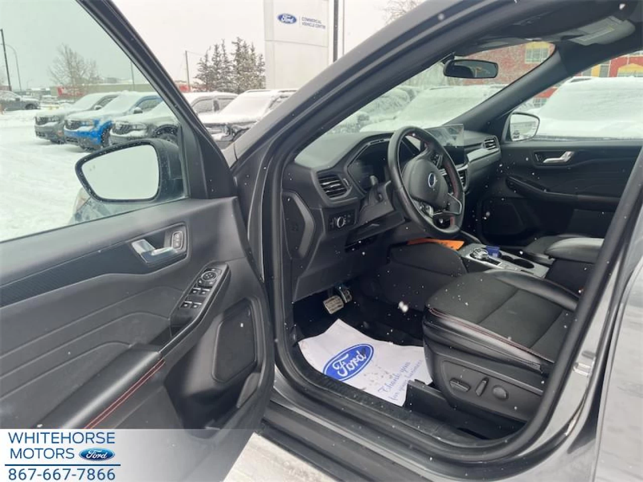 2023 Ford Escape ST-Line AWD Image principale