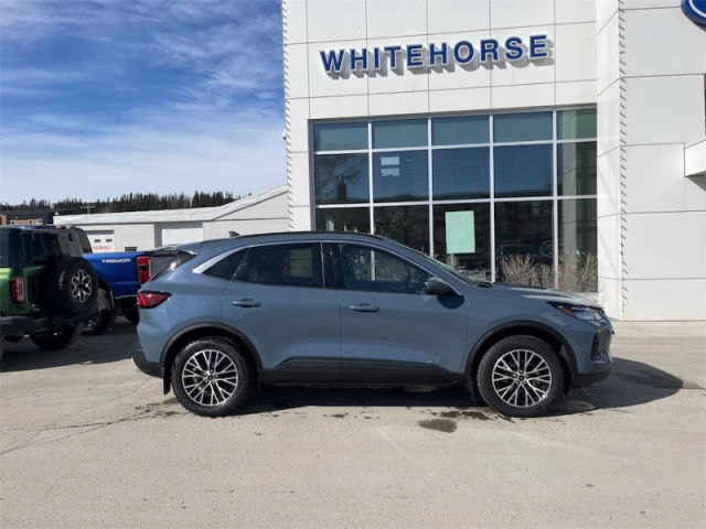Ford Escape PHEV 2024