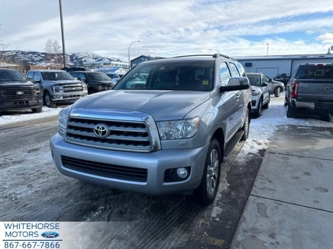 Toyota Sequoia - 2017