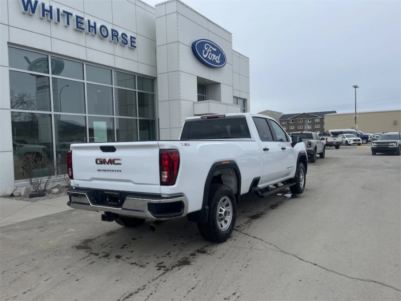 2024 GMC Sierra 3500HD Pro Main Image