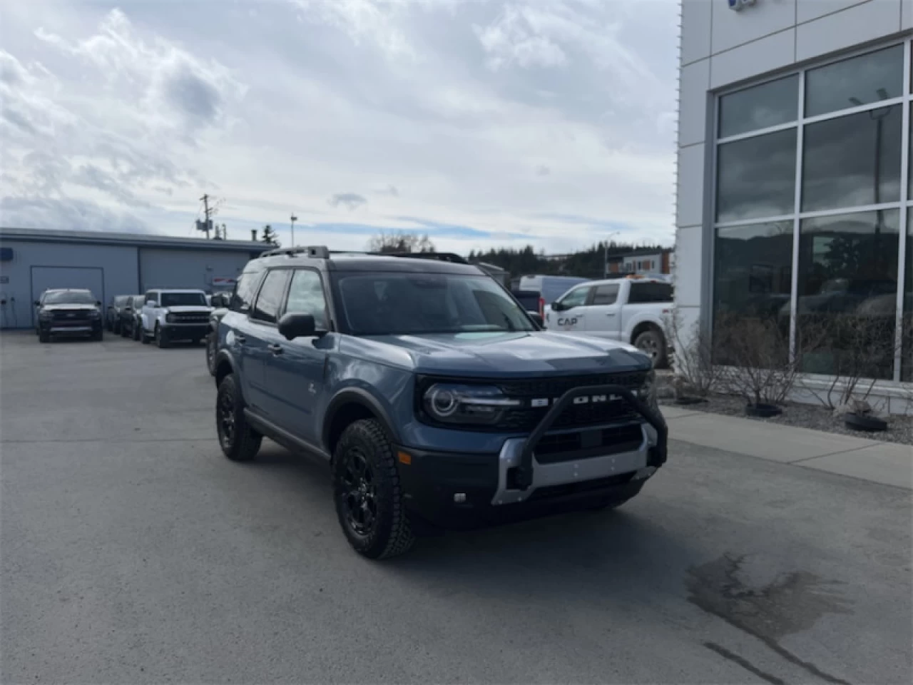 2026 Ford Bronco Sport Outer Banks Main Image