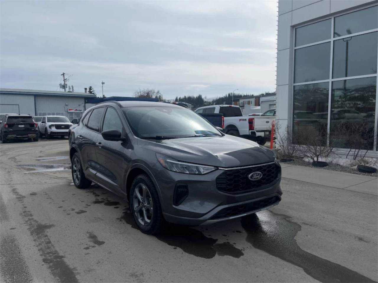 2023 Ford Escape ST-Line AWD Image principale
