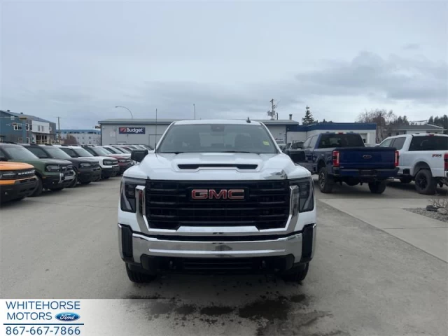 GMC Sierra 3500HD Pro 2024
