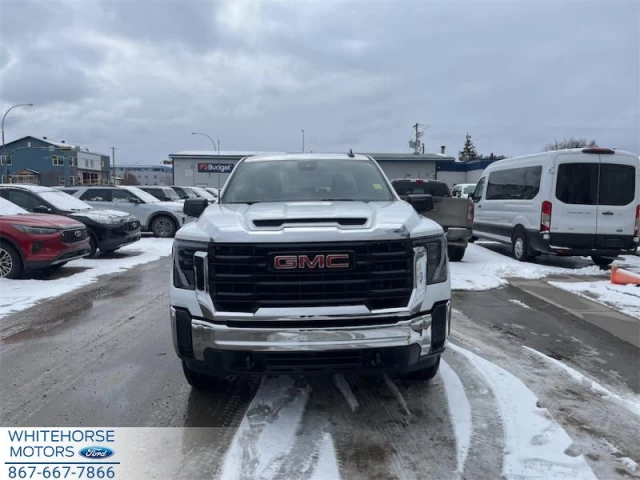 GMC Sierra 3500HD Pro 2024