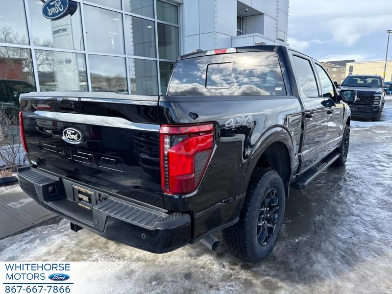 2025 Ford F-150 XLT Main Image