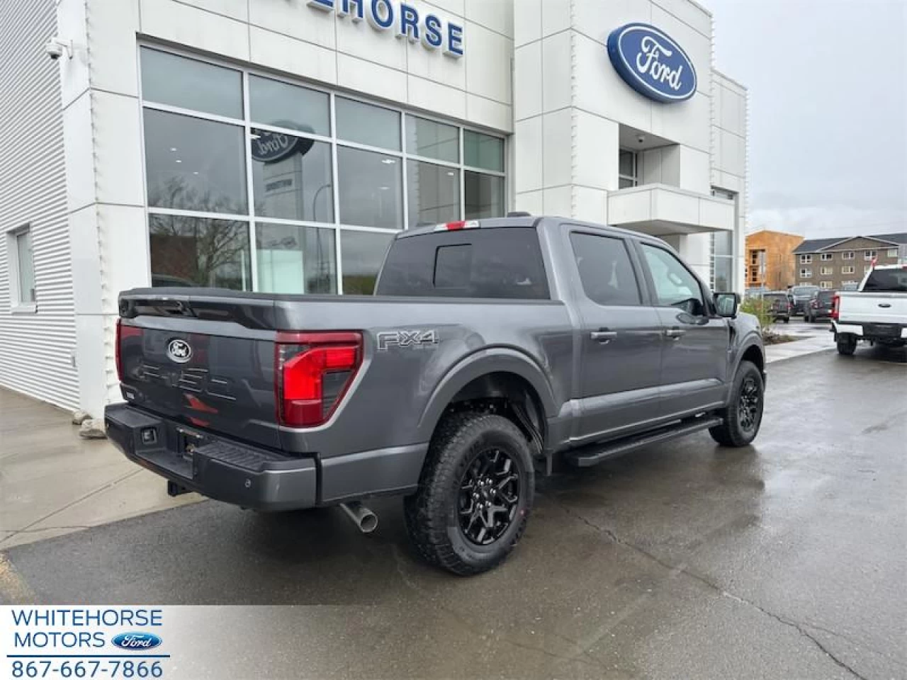 2025 Ford F-150 XLT Main Image
