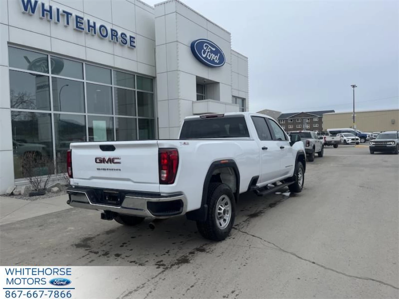 2024 GMC Sierra 3500HD Pro Main Image