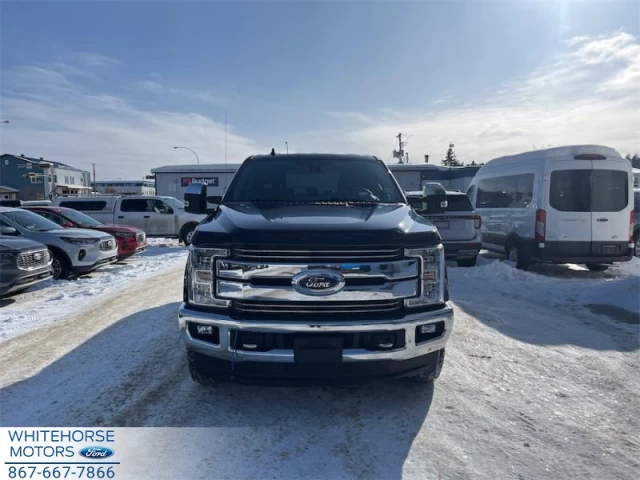Ford F-350 4X4-CREW CAB SRW LARIAT-176 WB 2019