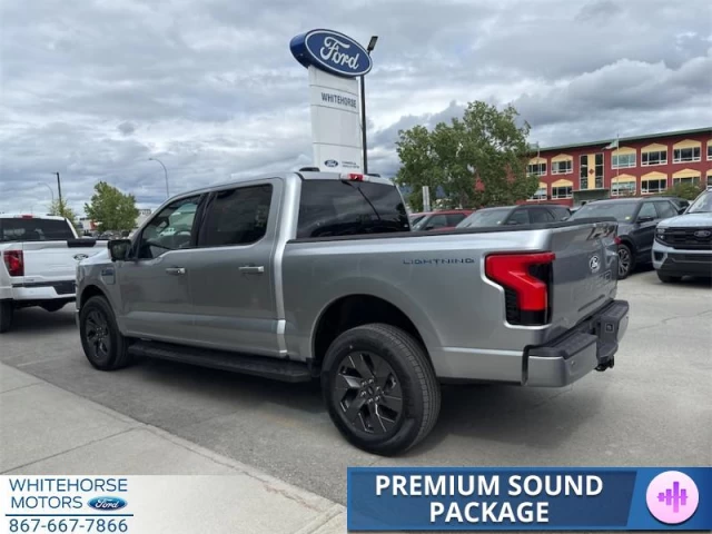 Ford F-150 Lightning Flash 2025