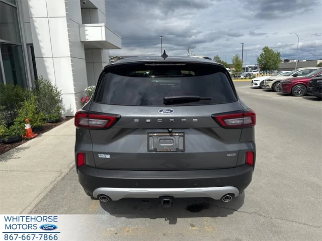 Ford Escape PHEV 2025