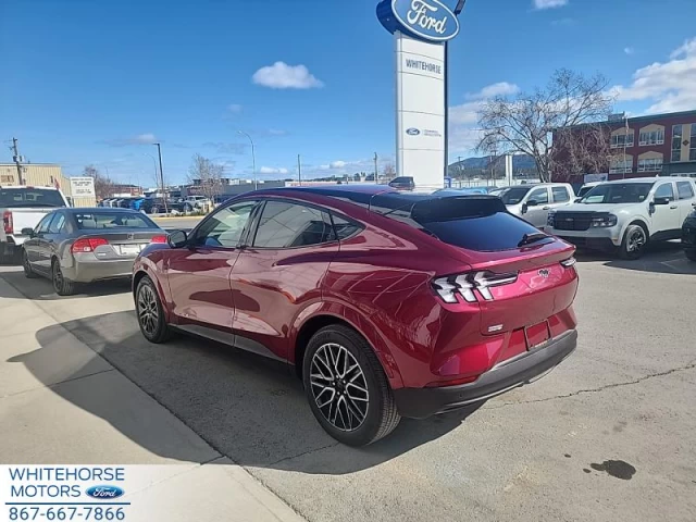 Ford Mustang Mach-E Premium AWD 2025