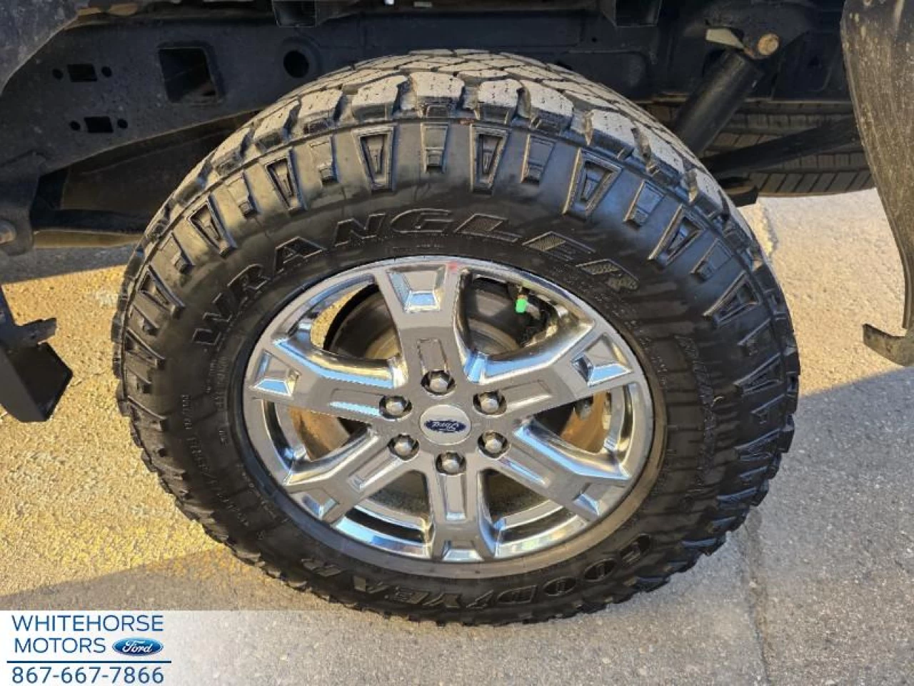 2023 Ford F-150 XLT Main Image