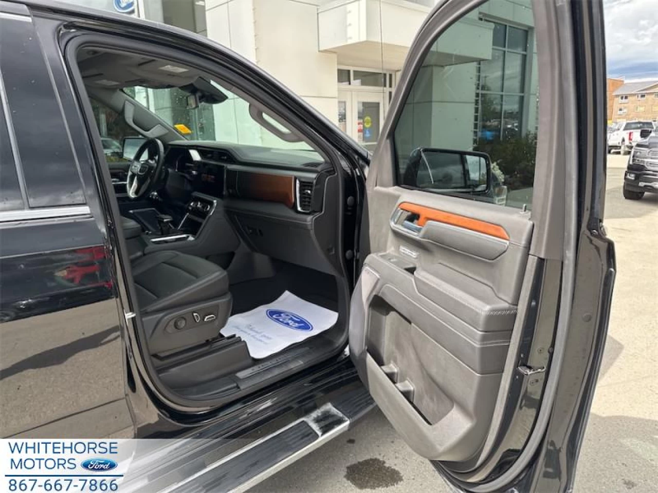 2023 GMC Sierra 1500 Denali Image principale