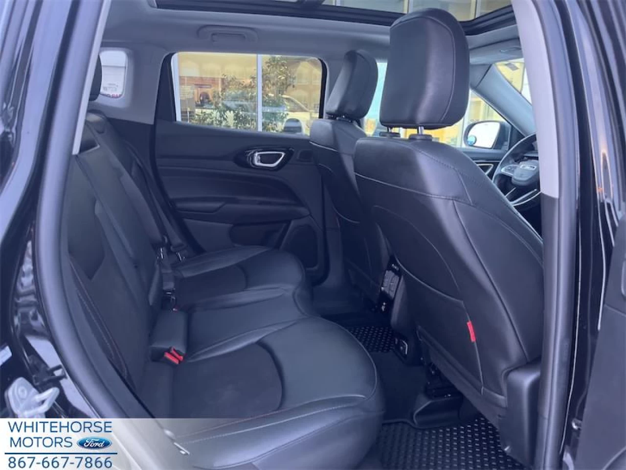 2022 Jeep Compass Trailhawk Main Image