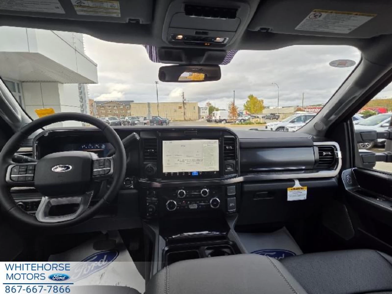 2026 Ford F-350 Super Duty Lariat Main Image