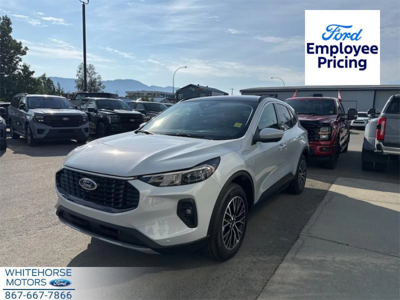 2025 Ford Escape PHEV Main Image