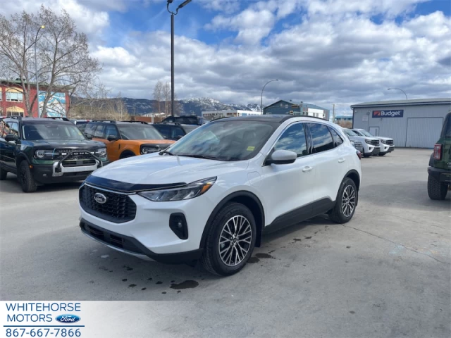 Ford Escape PHEV 2025