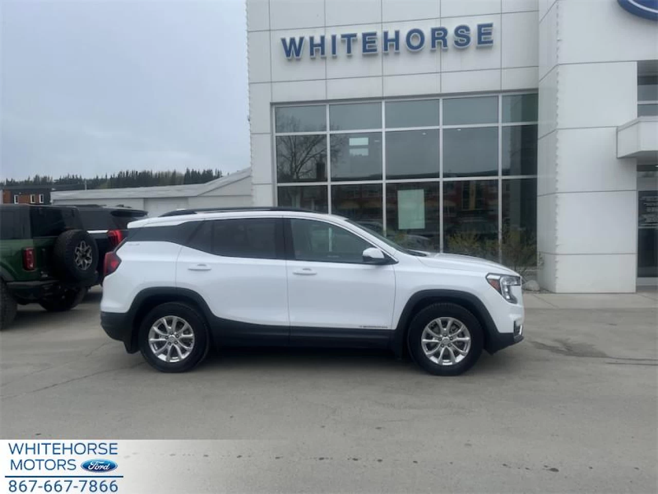 2022 GMC Terrain SLE AWD Main Image