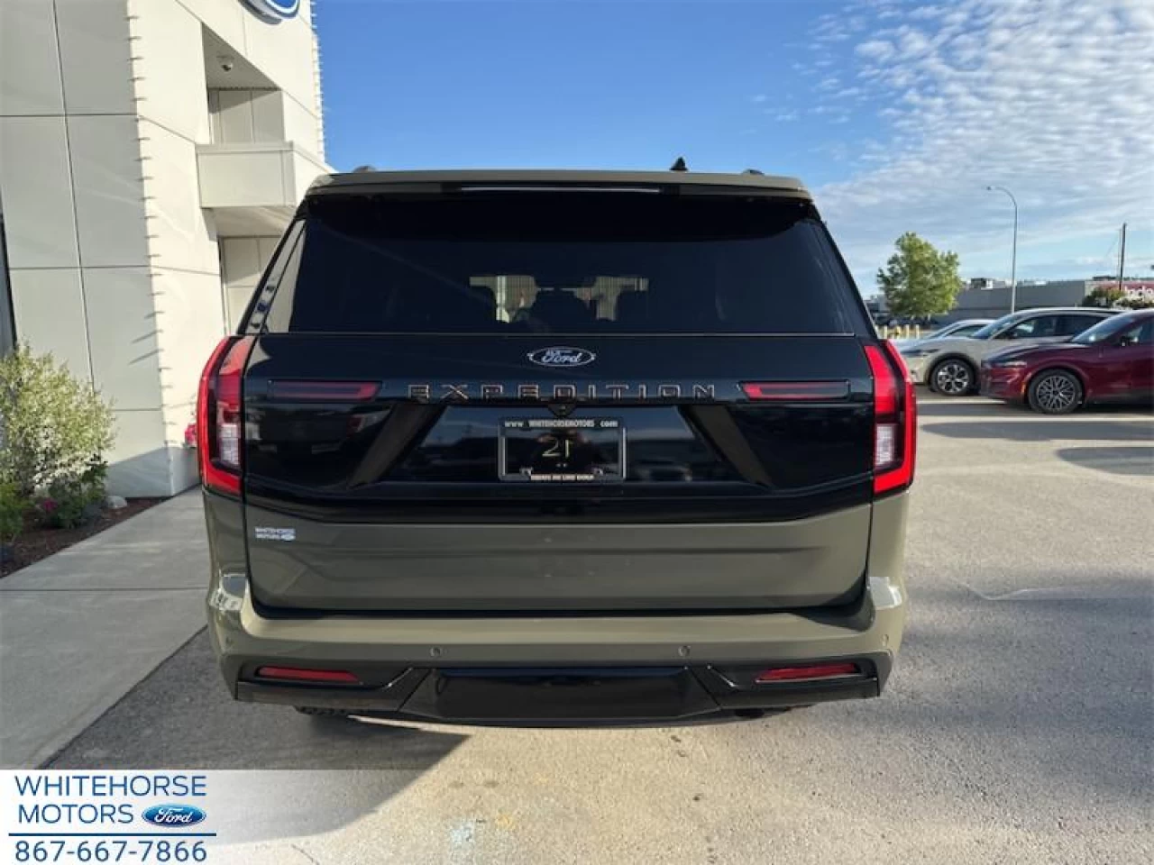 2025 Ford Expedition Tremor Main Image
