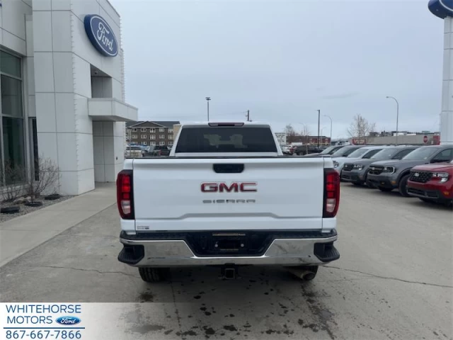 GMC Sierra 3500HD Pro 2024