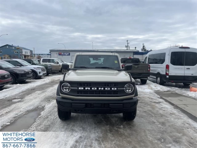 Ford Bronco Base 2026