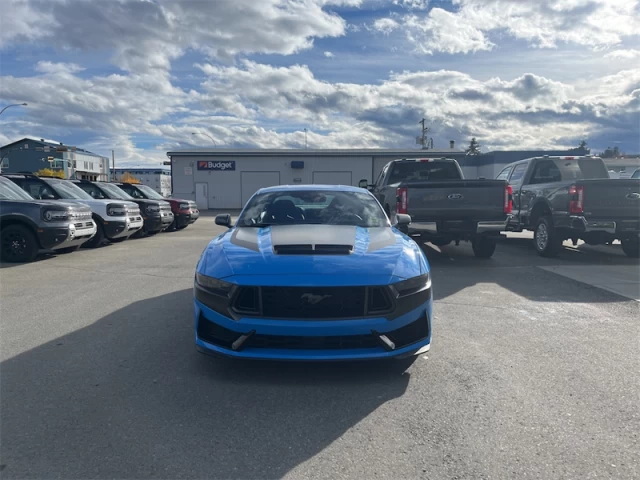 Ford Mustang Dark Horse 2024