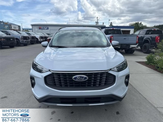 Ford Escape PHEV 2025