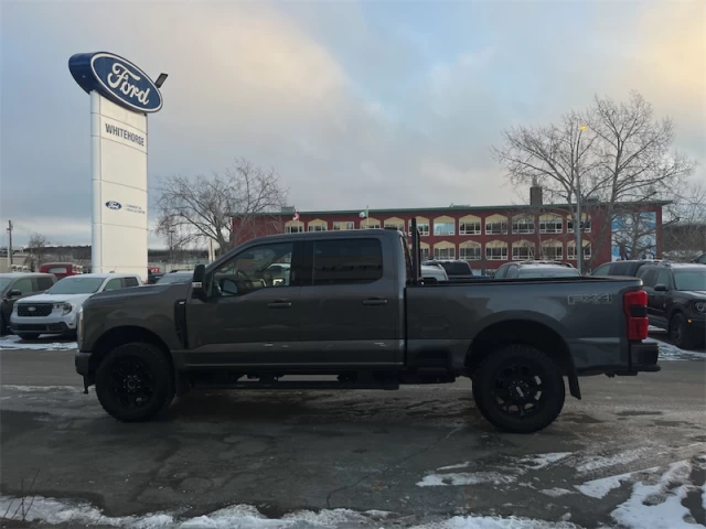 Ford F-350 XLT 2024