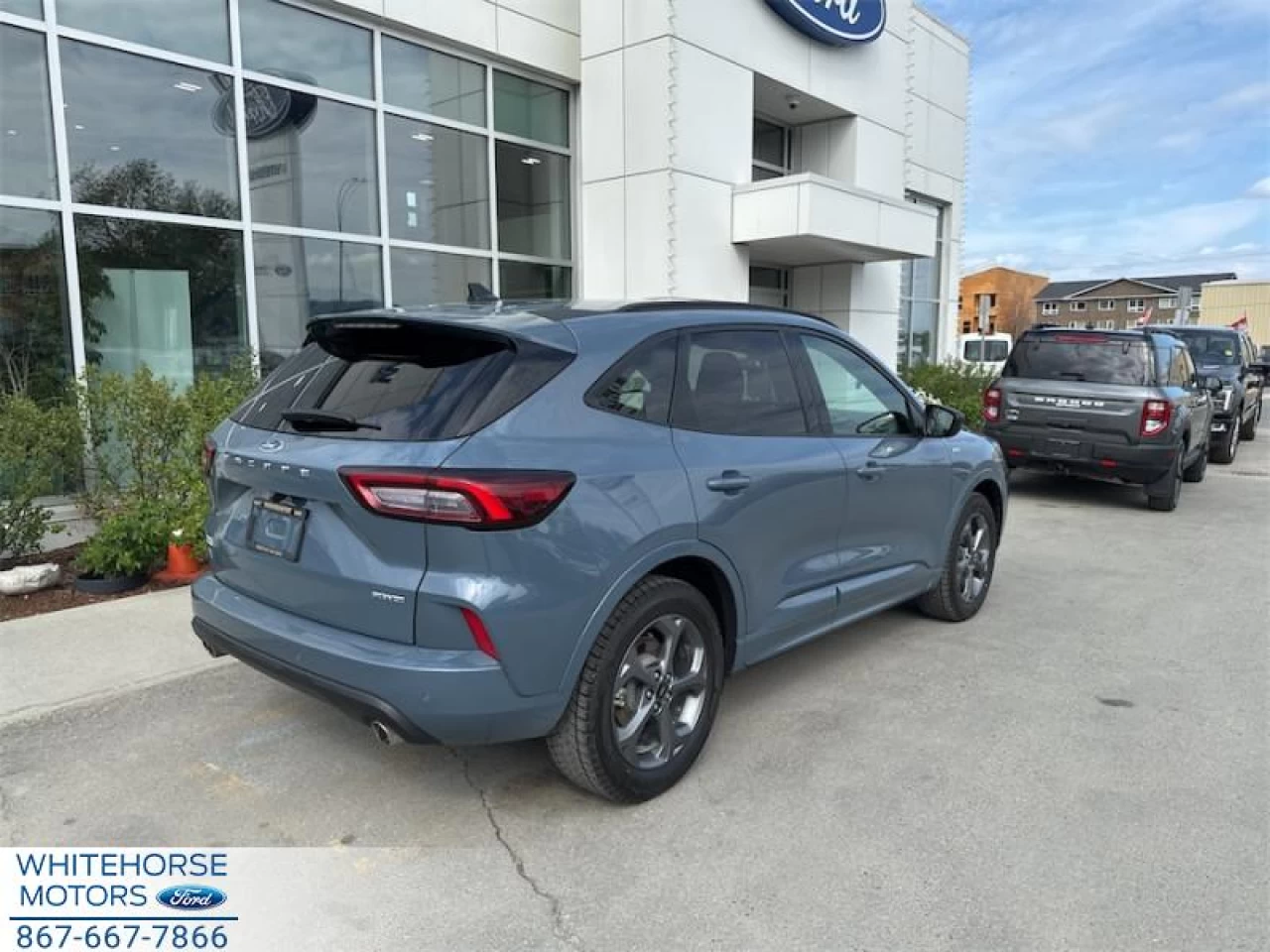 2023 Ford Escape ST-Line AWD Image principale