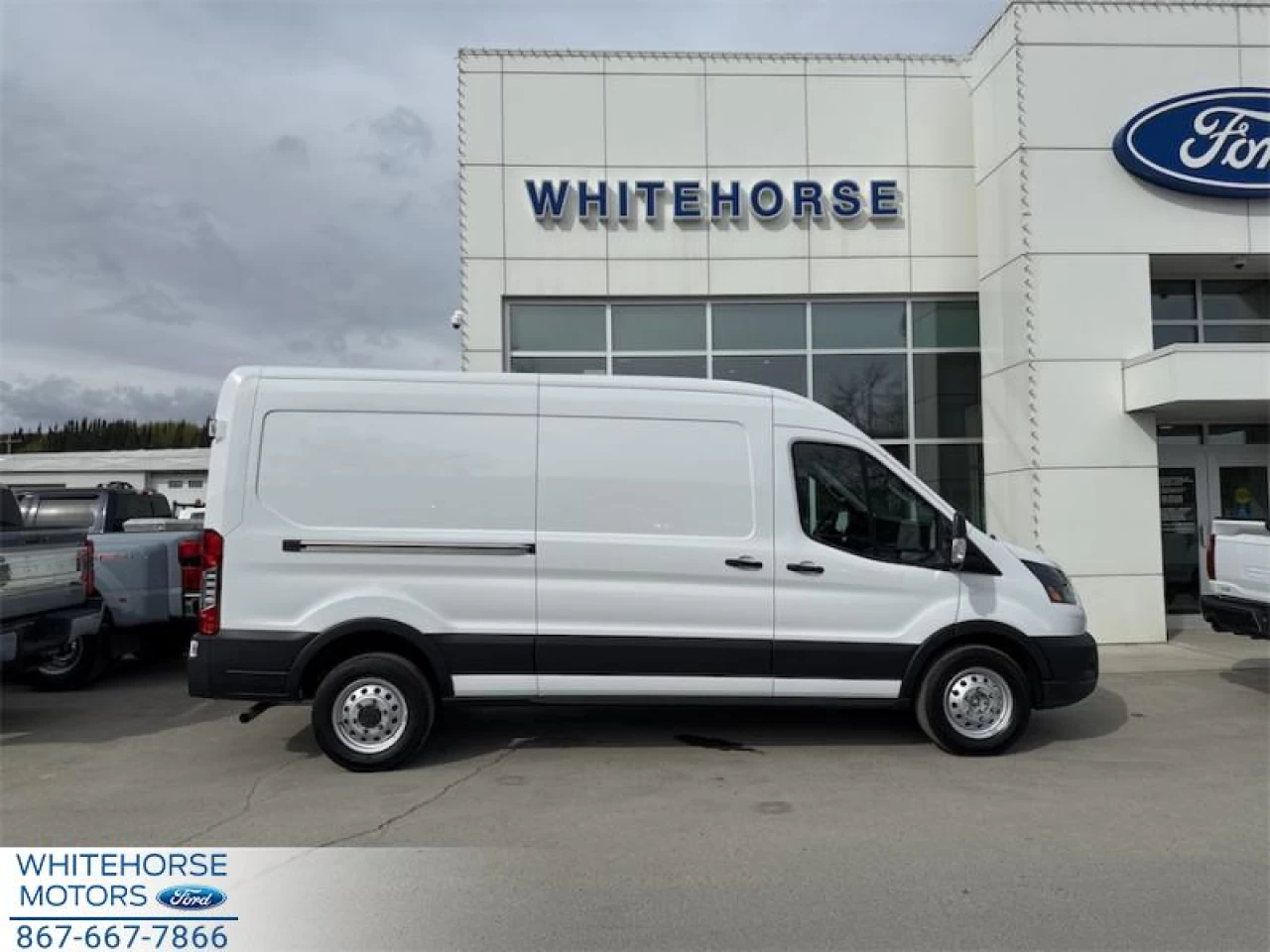 2025 Ford Transit Cargo Van T-250 148 MED RF 9070 GVWR Main Image