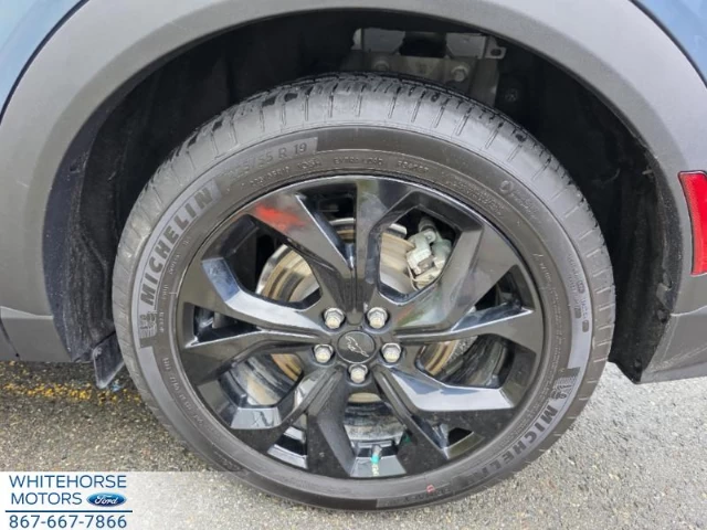 Ford Mustang Mach-E Select AWD 2024