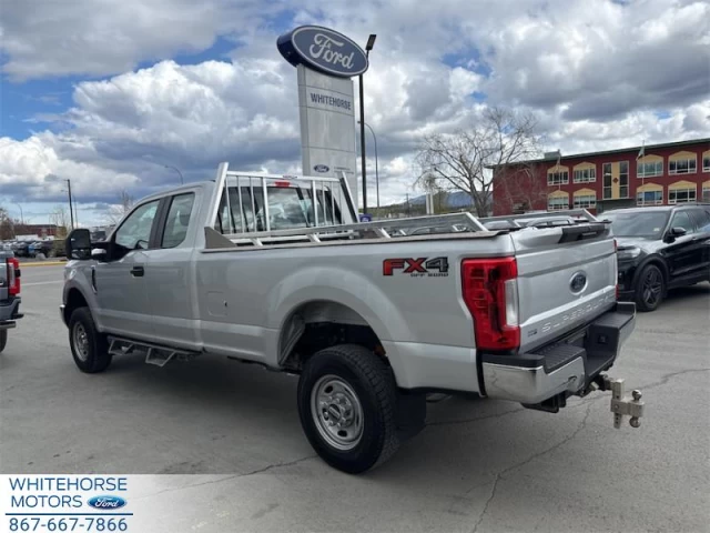 Ford F-350 Super Duty 4X4-SUPERCAB SRW XL-148 WB 2018