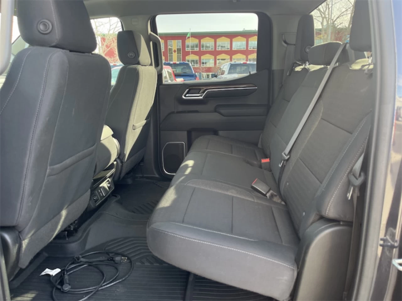 2022 Chevrolet Silverado 1500 LT Main Image