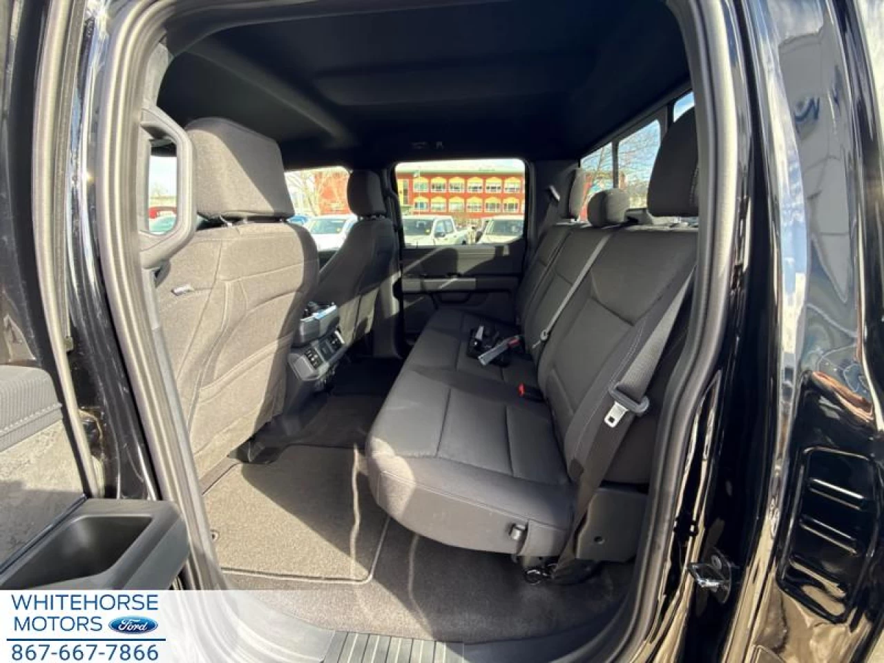 2025 Ford F-150 XLT Main Image