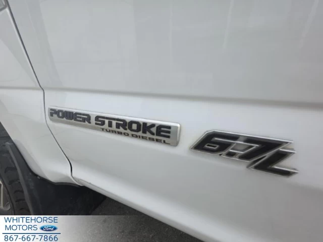 Ford F-350 4X4-CREW CAB SRW LARIAT-176 WB 2018