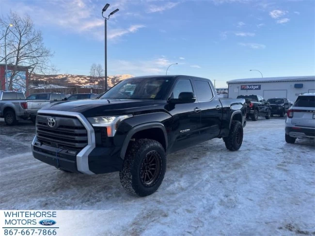 Toyota Tundra - 2022