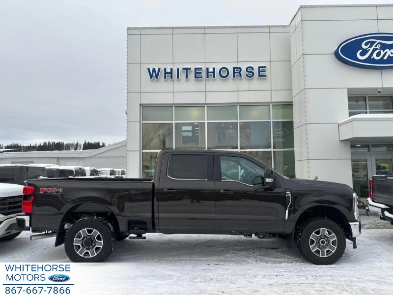 2024 Ford F-350 Super Duty Lariat Main Image