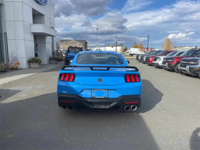 Ford Mustang Dark Horse 2024