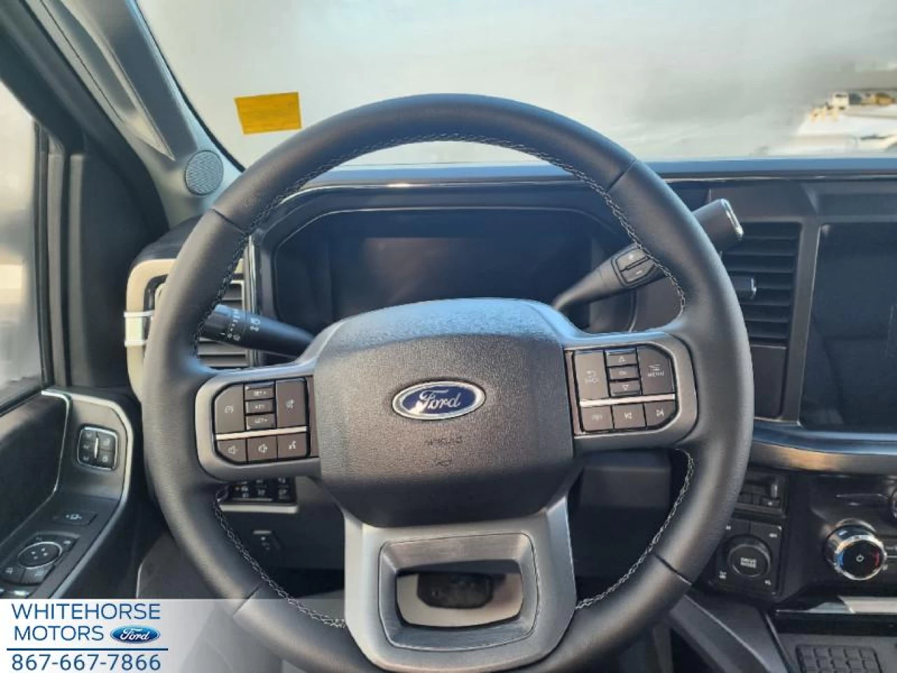 2025 Ford F-350 Super Duty LARIAT Image principale