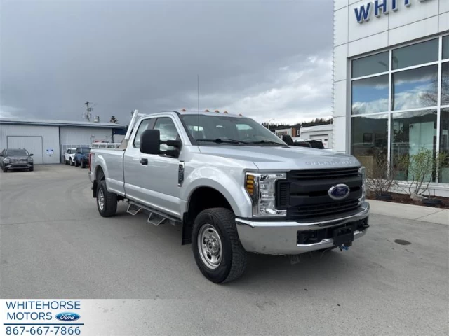 Ford F-350 Super Duty 4X4-SUPERCAB SRW XL-148 WB 2018