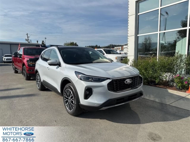 Ford Escape PHEV 2025